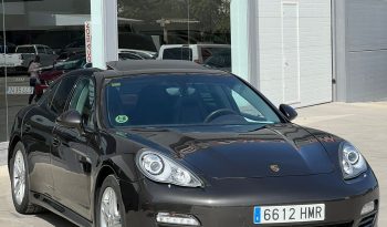 Porche Panamera 2013 lleno