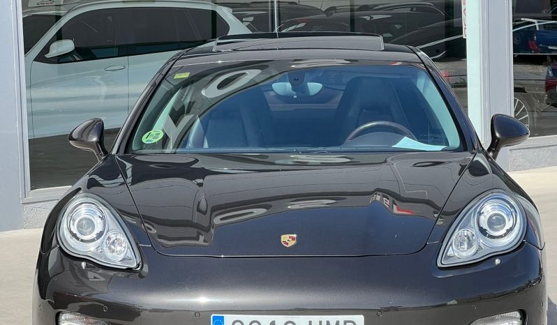 Porche Panamera 2013 lleno