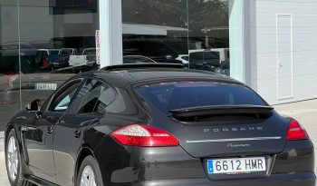Porche Panamera 2013 lleno
