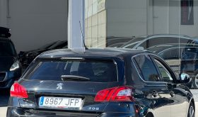 Peugeot 308 2016