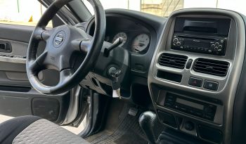 Nissan Navara 2005 lleno