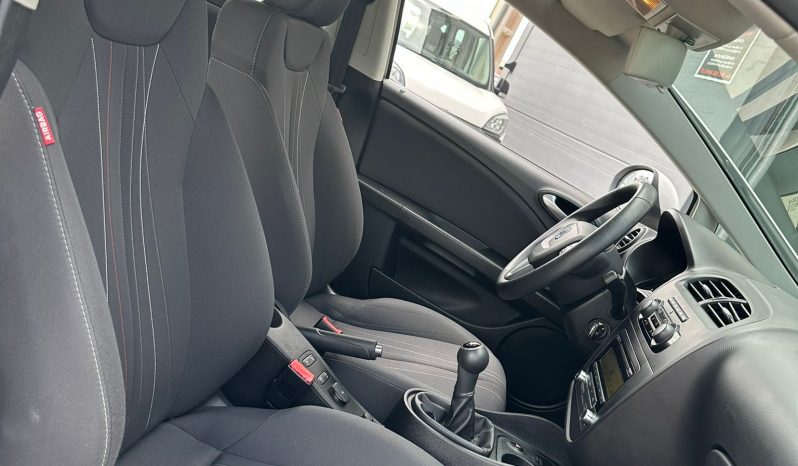 Seat Leon 2013 lleno